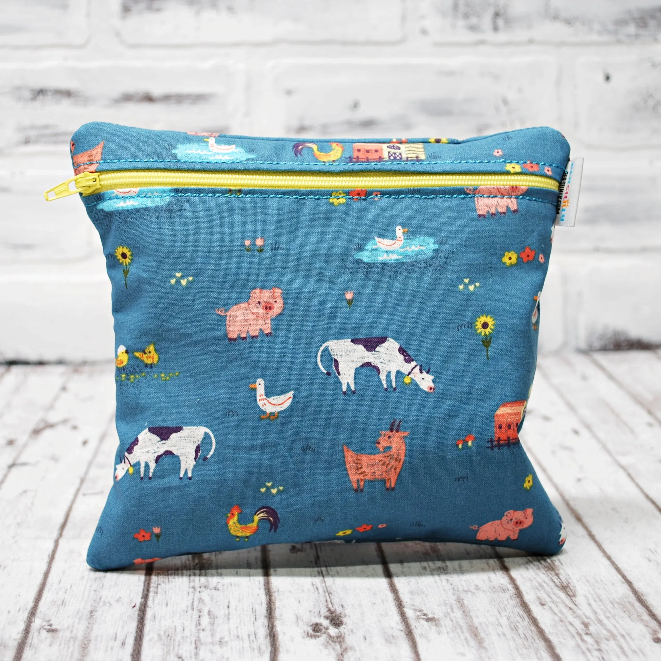 Farm Animals on Blue Personalized Reusable Food Bag