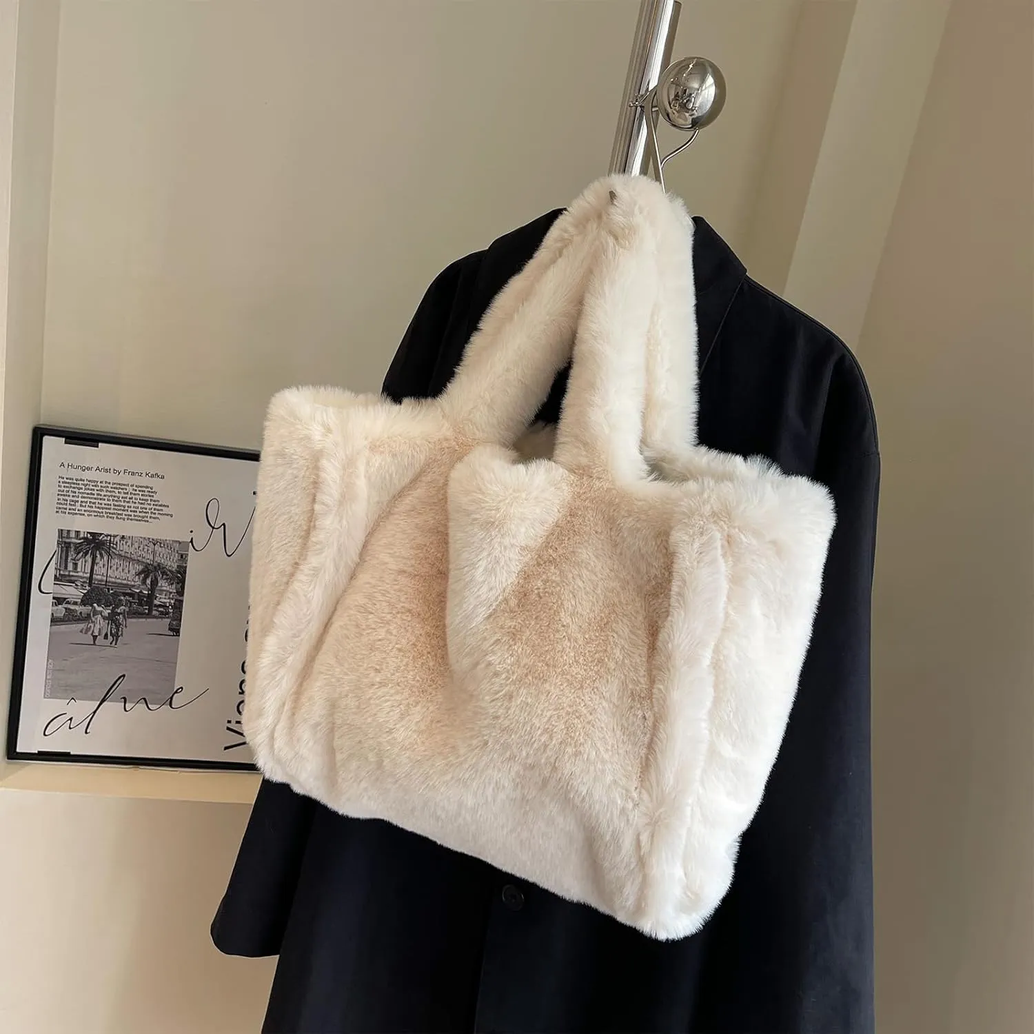 Fluffy Tote Bag Large Fur Purses for Women Winter Fuzzy Totes Furry Shoulder Handbag Plush Bags