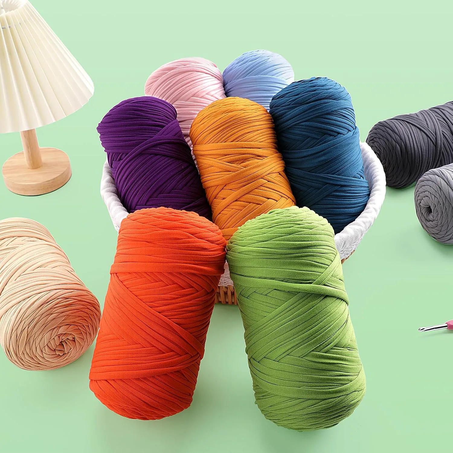 Tshirt Yarn for Crochet - 400 g/130 yds T Shirt Yarn for Crocheting Bags/Baskets/Home Decor - Soft Elastic Fabric T-Shirt Yarn with 1 Crochet Hook (1, Autumn Green)