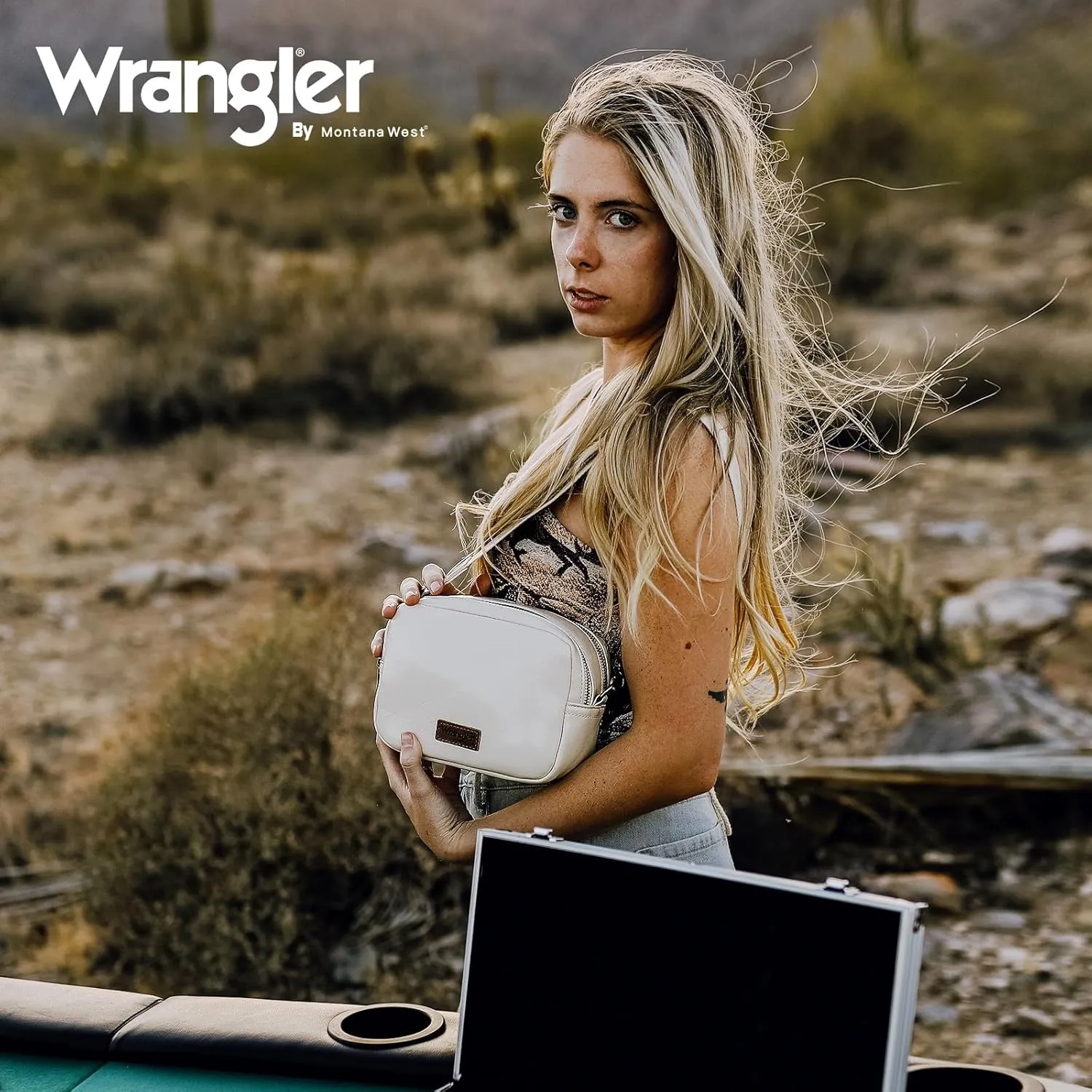 Wrangler Crossbody Bags for Women Shoulder Handbag with Dual Zipper Design